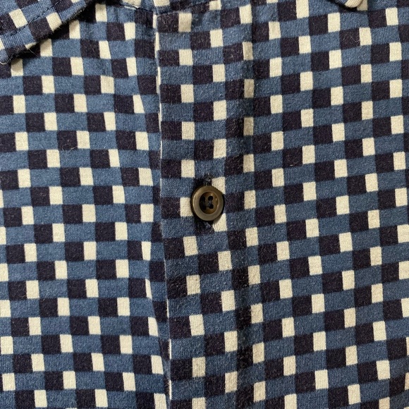 Hugo Boss Shirt - Picture 2 of 7